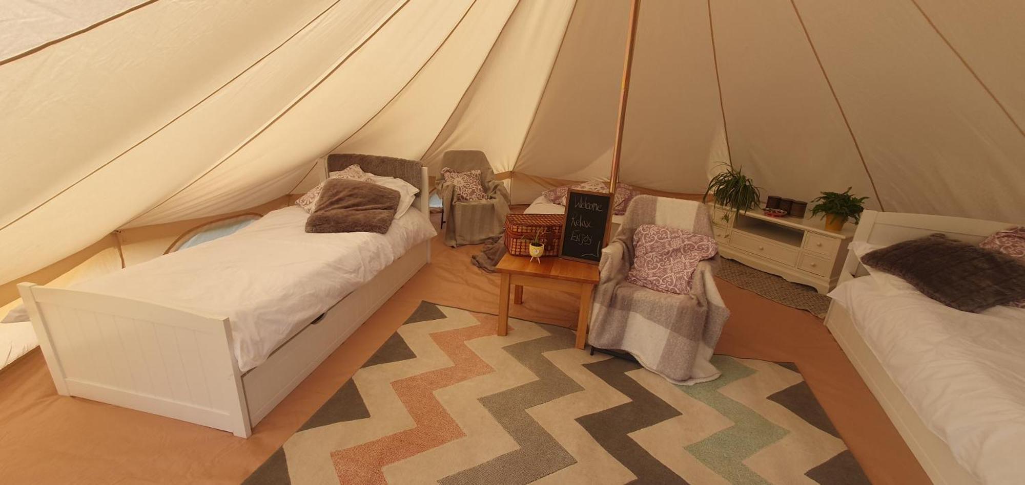 Trevena Cross Glamping & Camping Хелстон Экстерьер фото